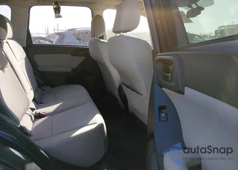 2014 Subaru Forester 2.5I Premium z USA, uszkodzony, nr VIN JF2SJAECXEH452398